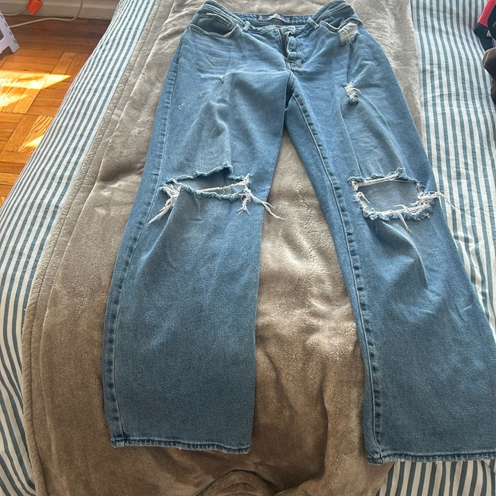 Hollister dad Jean